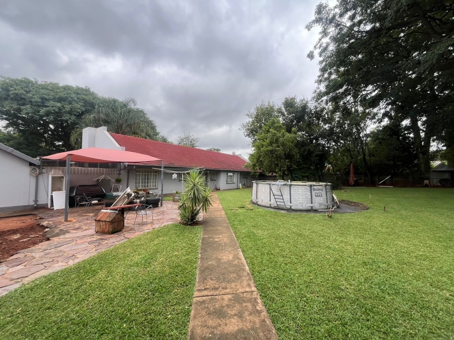 4 Bedroom Property for Sale in Protea Park North West